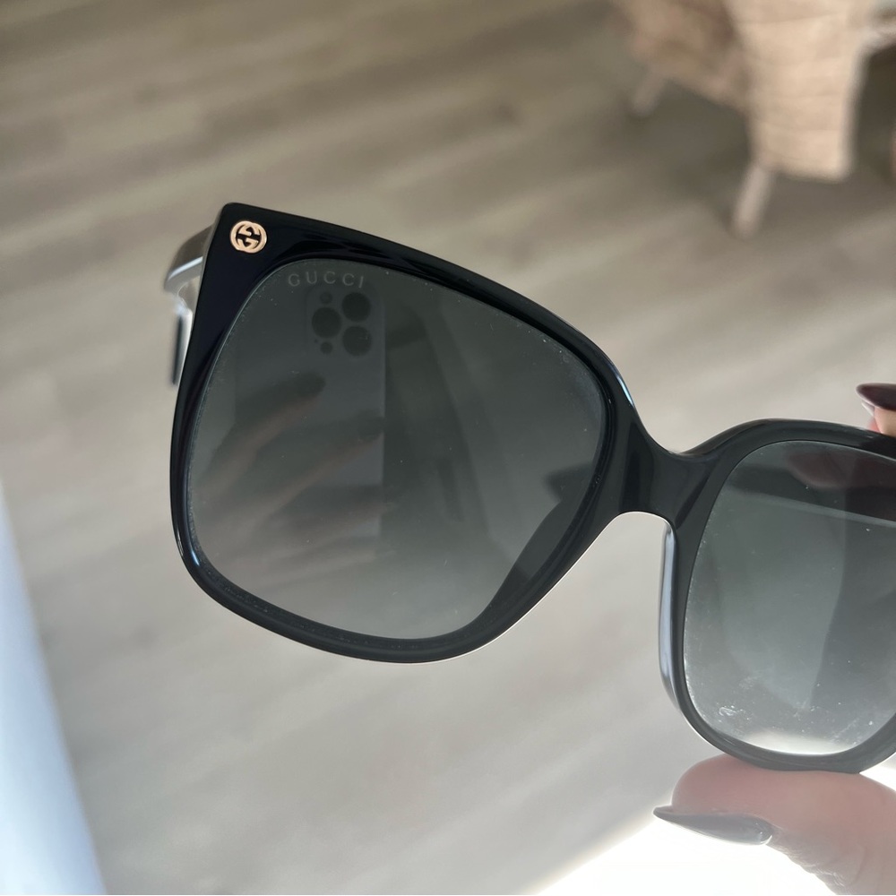 Gucci sunglasses